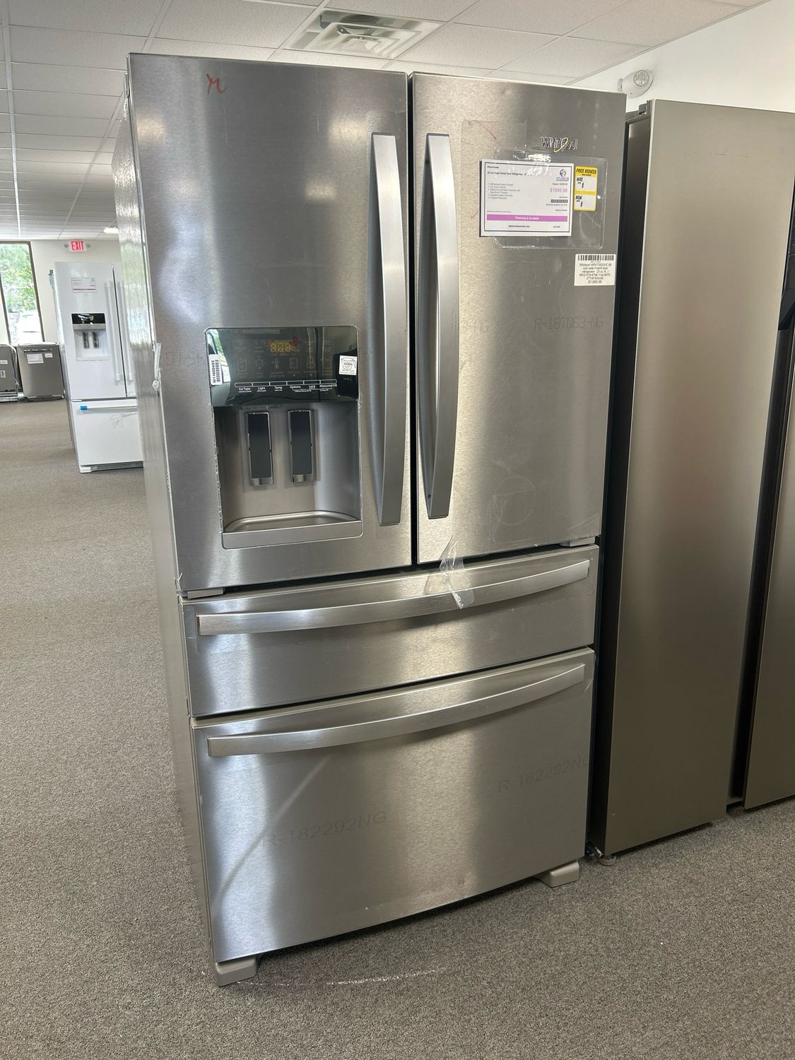 Whirlpool WRX735SDHZ 36-inch wide French door refrigerator - 25 cu. ft..