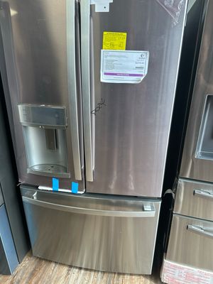 GE Profile PYE22KYNFS 22 CF Counter-Depth French Door w/Hands-free AutoFill
