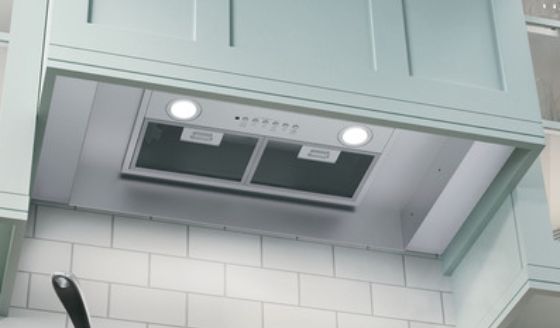 GE UVC7300SLSS 20" Custom Hood Insert w/Dimmable LED Lighting