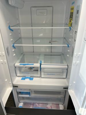 Frigidaire FRFG1723AV 31" Refrigerator CD French Door Refrigerator 17.6 cu. ft.