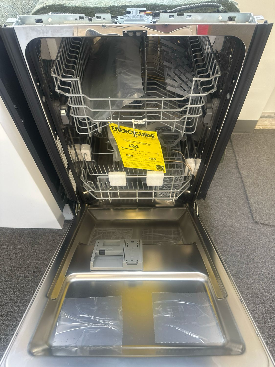 Haier QDT125SSLSS 18" Stainless Steel Interior Dishwasher with Sanitize Cycle