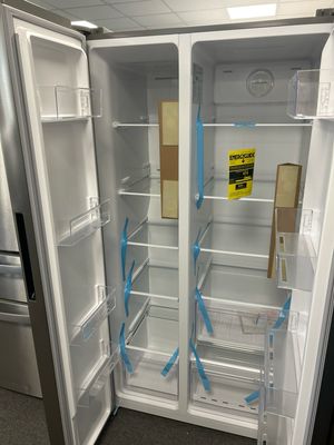 Frigidaire FRSG2115AV 21.4 Cu Ft Side By Side Refrigerator