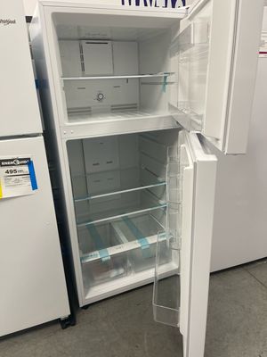 Kenmore KM4661342 18.1CF 30" Top Freezer Refrigerator, White