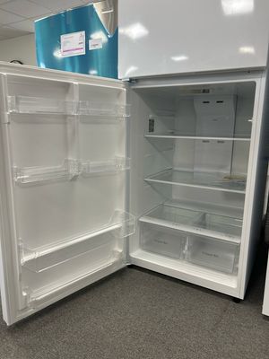 Kenmore KM4661352 30" 20.2CF Top Freezer Refrigerator E-Star White