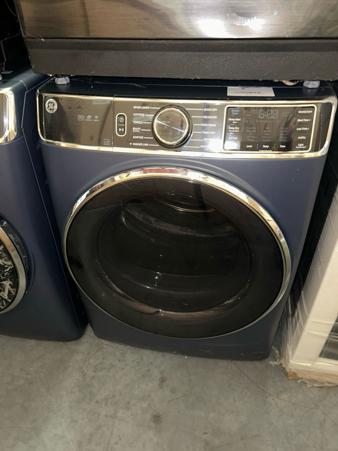 GE GFD85ESPNRS Smart Front Load Electric Dryer 7.8 cu. Ft