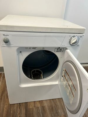 Pre Owned Whirlpool Compact Electric Dryer LER3622PQ2PO Pre-Owned Appliance