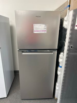 Whirlpool WRT112CZJZ 24-inch Wide Small Space Top-Freezer Refrigerator - 11.6 cu. ft.