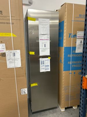 Thermador T24IR905SP Freedom® Built-in Refrigerator Column 24'' Panel Ready
