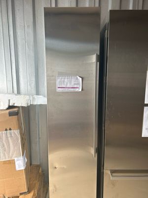 Monogram ZIF181NPNII Monogram 18" Panel-Ready Premium Integrated Column Freezer