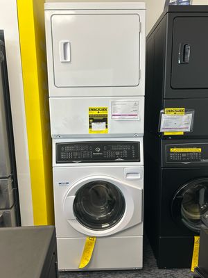 SPEED QUEEN SSF7003WE STACK LAUNDRY