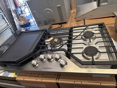 GE MONOGRAM ZGU36RSLSS 36 SS GAS COOKTOP
