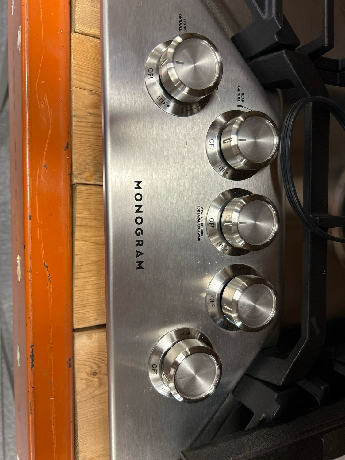 GE MONOGRAM ZGU36RSLSS 36 SS GAS COOKTOP