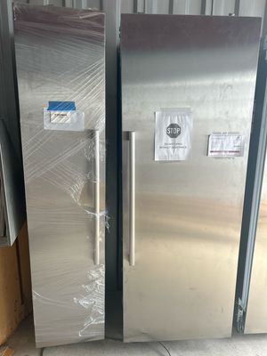 Bosch Benchmark Series B18IF905SP 18 Inch Panel Ready Built-In Smart All Freezer Column
