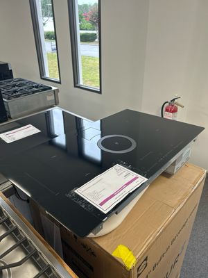 ELICA ENS436BL 36 INDUCTION COOKTOP W VENT