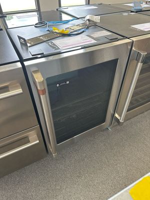 GE CAFE CCP06BP2PS1 SS BEVERAGE CENTER
