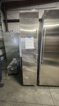 GE MONOGRAM GZIF181NPNII 18 COLUMN FREEZER