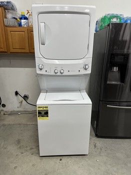 Pre Owned GE Laundry Center GUD27ESSM1WWPO Pre-Owned Appliance