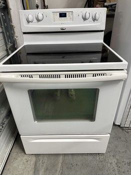 Pre Owned Whirlpool Electric Range WFE364LVQ0PO Pre-Owned Appliance
