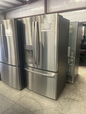 GE GYE22GYNFS 22.1CF French Door Refrigerator with External Ice and Water Dispenser, Stainless Steel
