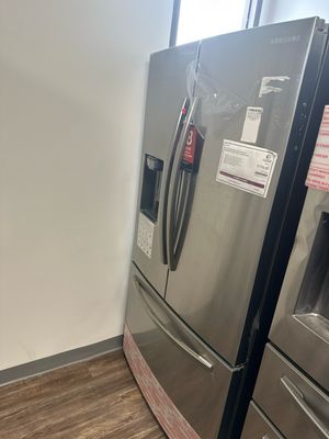 Samsung RF27T5241SR 27 Cu Ft French Door Refrigerator with Dual Ice Maker Stainless Steel
