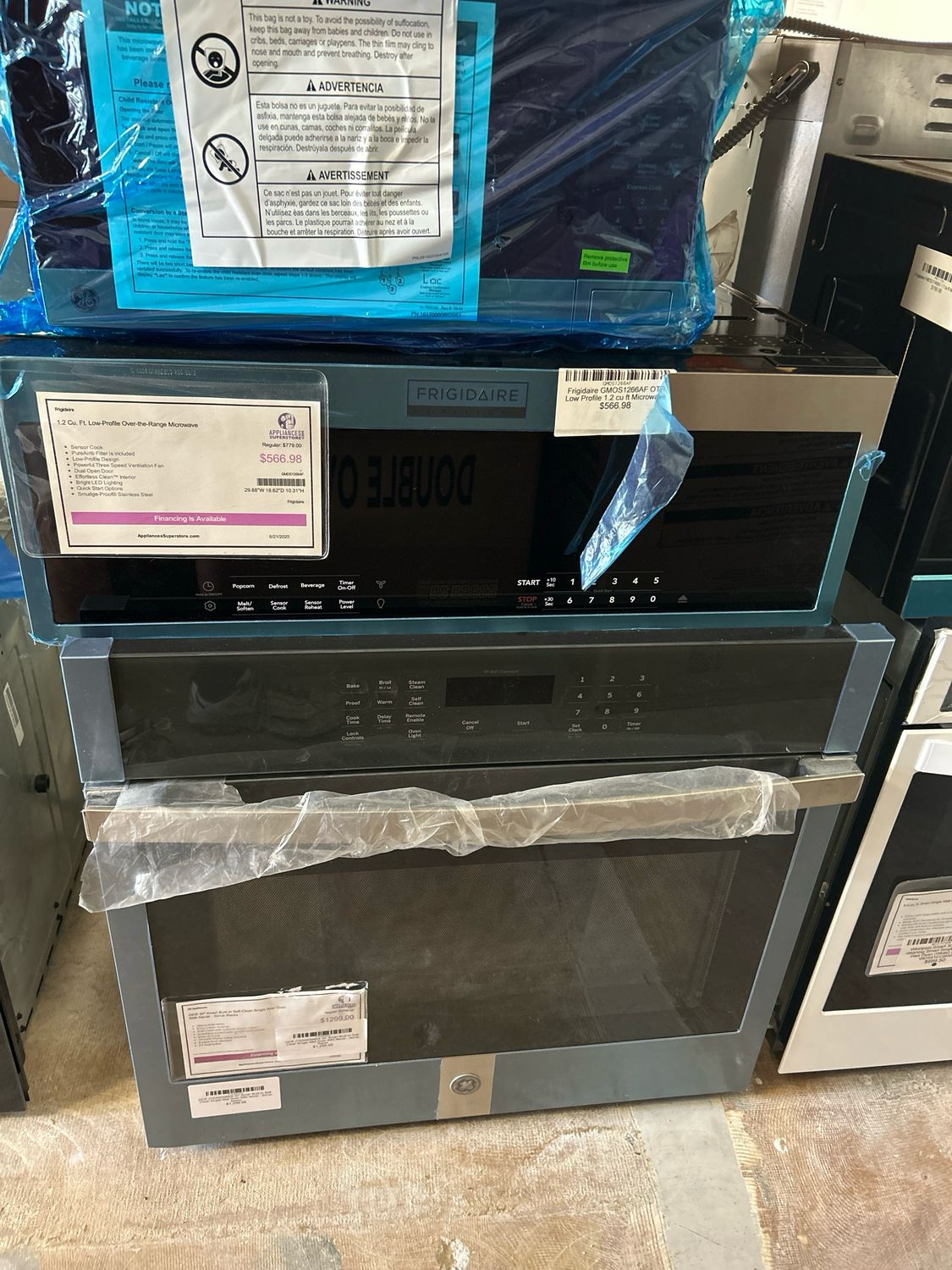 Frigidaire GMOS1266AF OTR Low Profile 1.2 cu ft Microwave