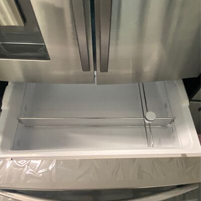 Samsung RF28R7201SR 4-Door French Door Refrigerator with FlexZone Drawer in Stainless Steel 28 cu. ft.