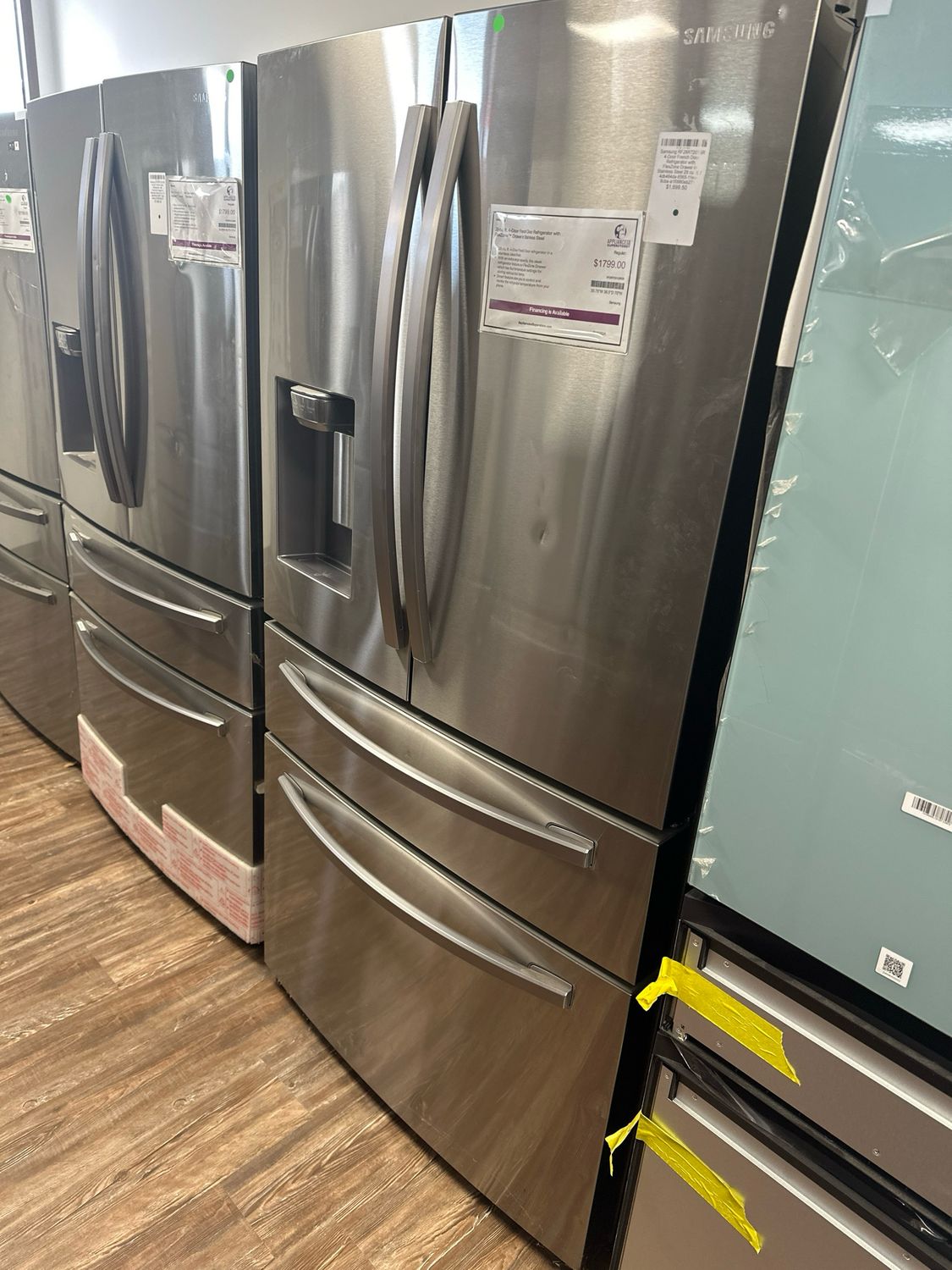 Samsung RF28R7201SR 4-Door French Door Refrigerator with FlexZone Drawer in Stainless Steel 28 cu. ft.