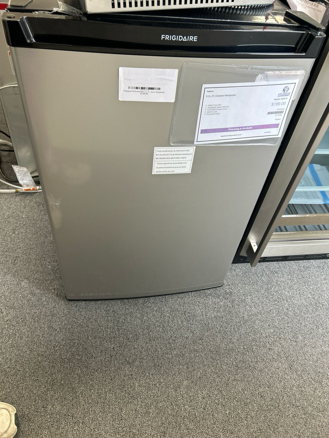 Frigidaire FFPE4533UM 5 Cu. Ft.  Dorm Refrigerator