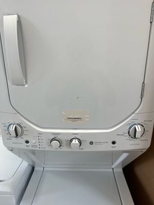 Pre Owned GE Laundry Center GUD24ESSMWWPO Pre-Owned Appliance