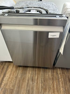 Pre Owned Samsung Dishwasher DW80R9950USPO Pre-Owned Appliance