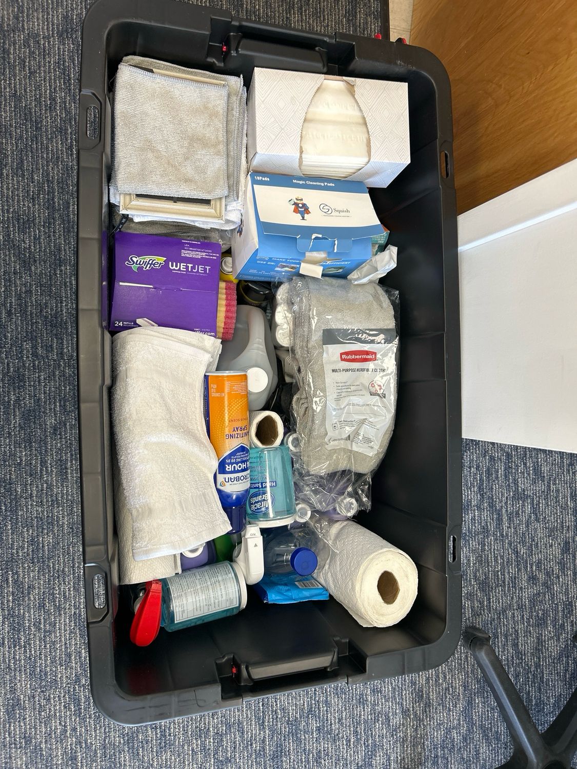 Tote 1 - Bathroom / Cleaning Supplies