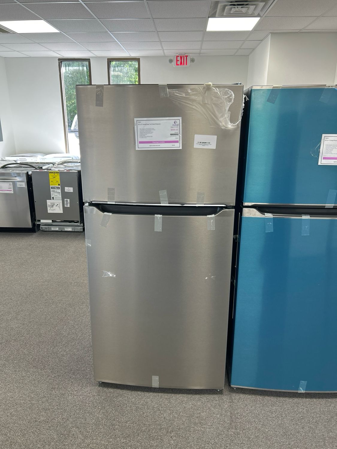 Frigidaire Gallery 20 Cu. Ft. Garage Ready Top Freezer Refrigerator