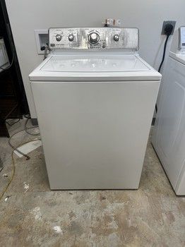 Pre Owned Maytag Top Load Washer/Dryer Set MVWC200XW2MEDC300XW0PO Pre-Owned Appliance