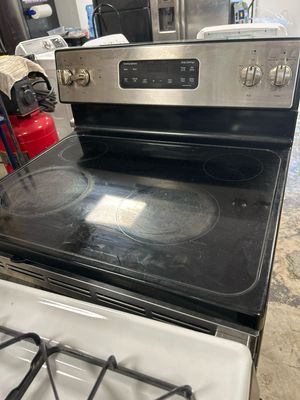 Electric Range Pre Owned