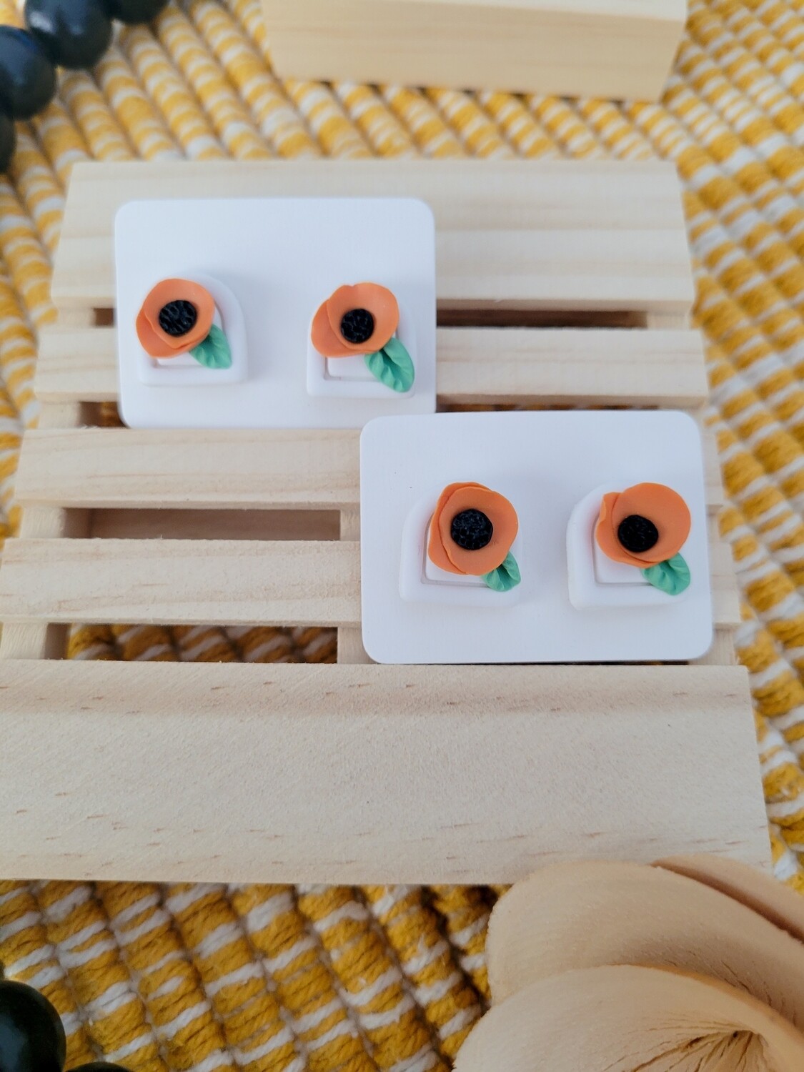 Poppy Stud