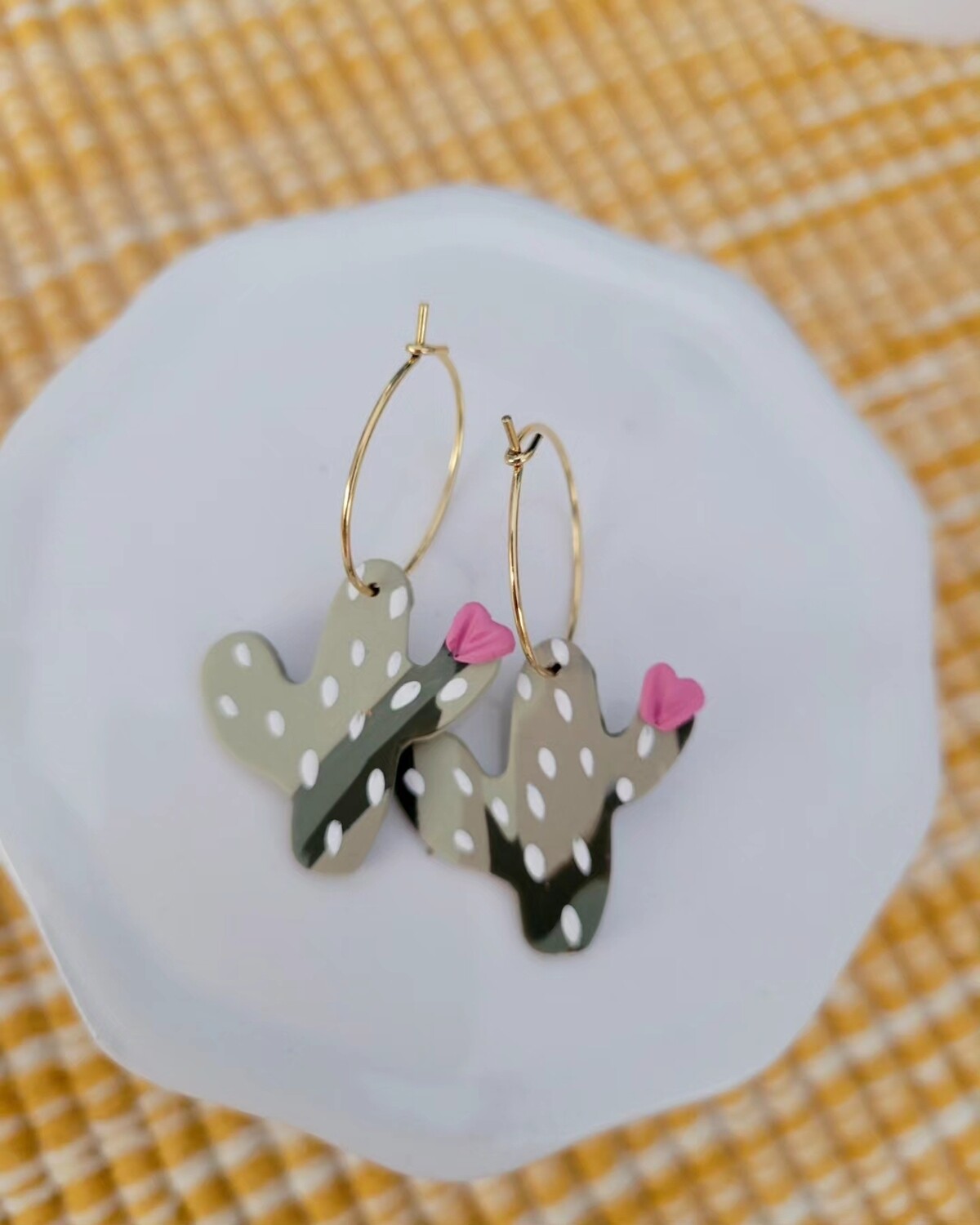 Cactus Hoop
