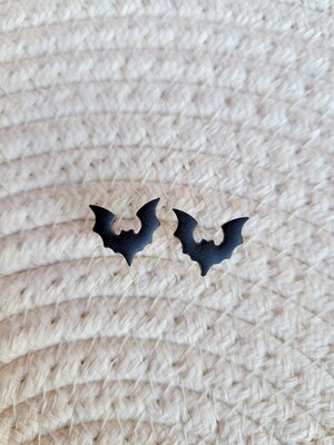 Bat Stud