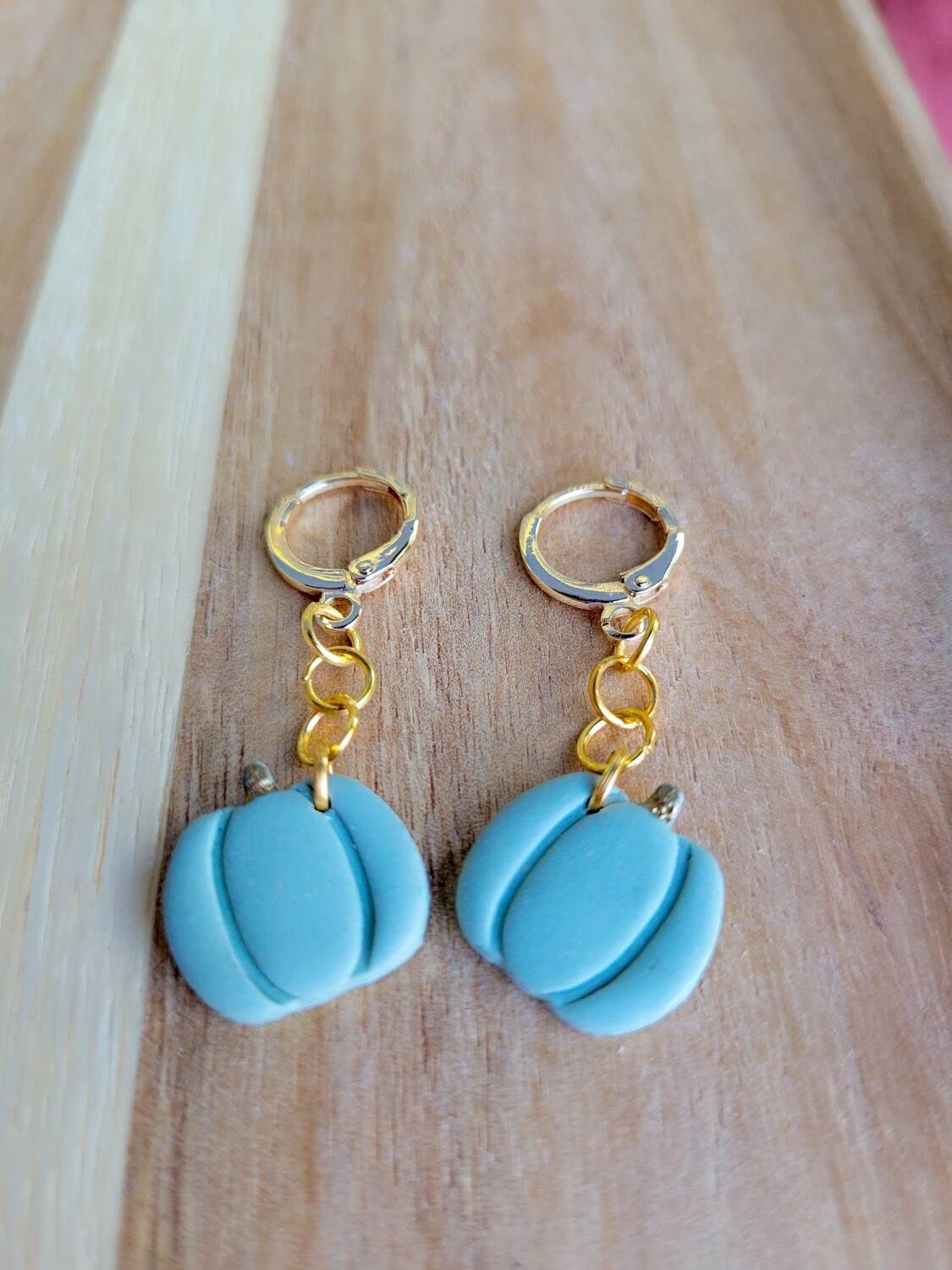Green pumpkin dangle
