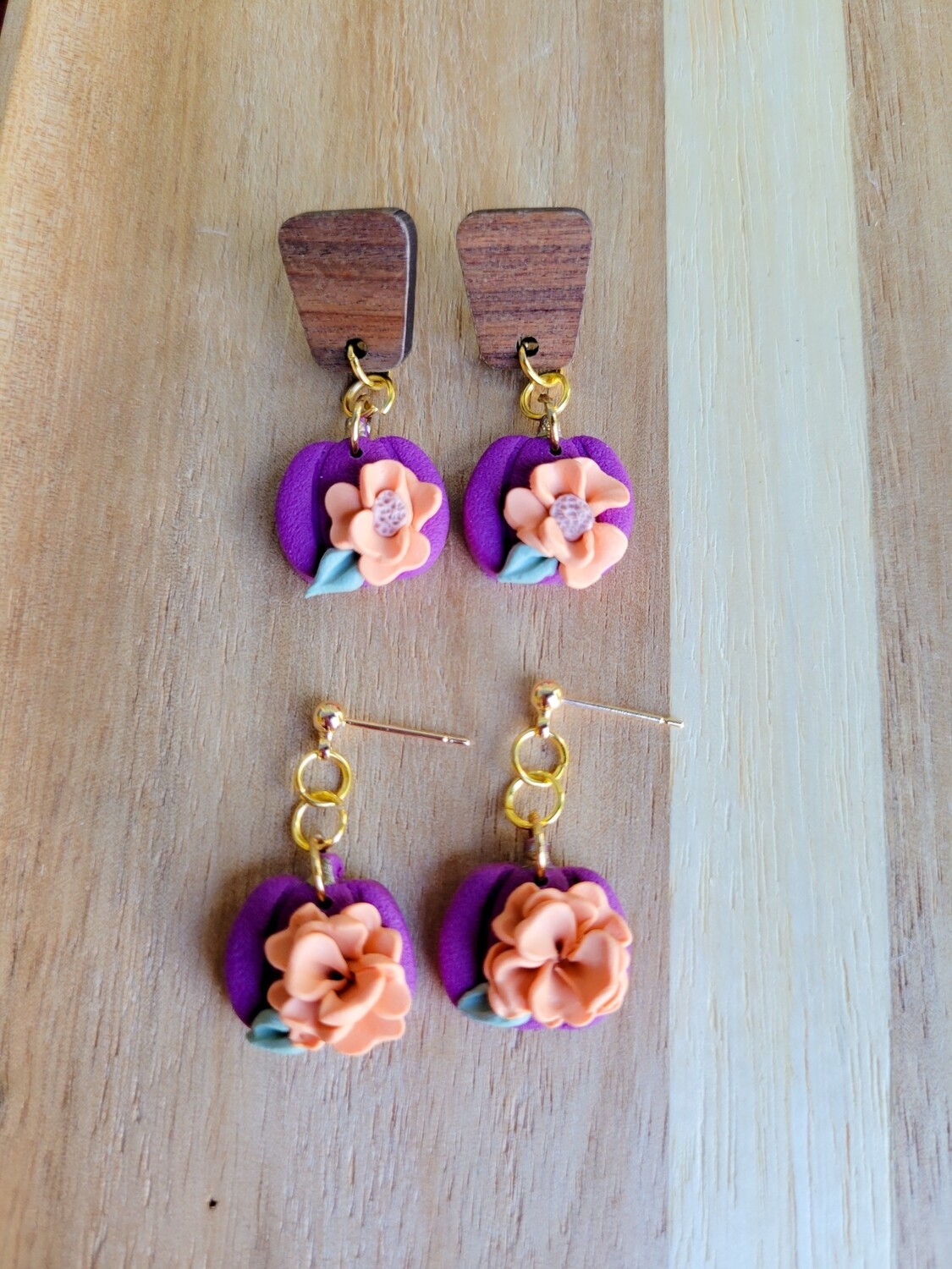 Purple pumpkin flower dangle