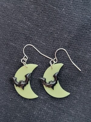 Glow n the dark- moon &amp; bat