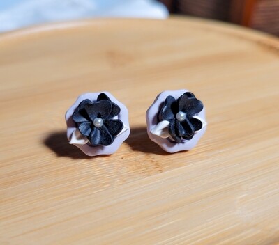 Lavender Moon Stud