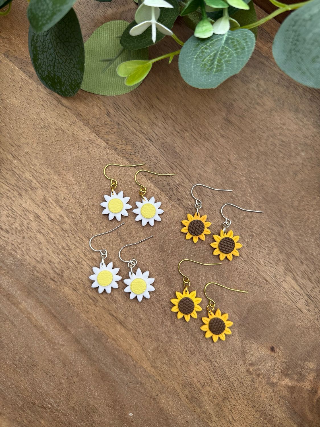 Sunflowers N Daisys