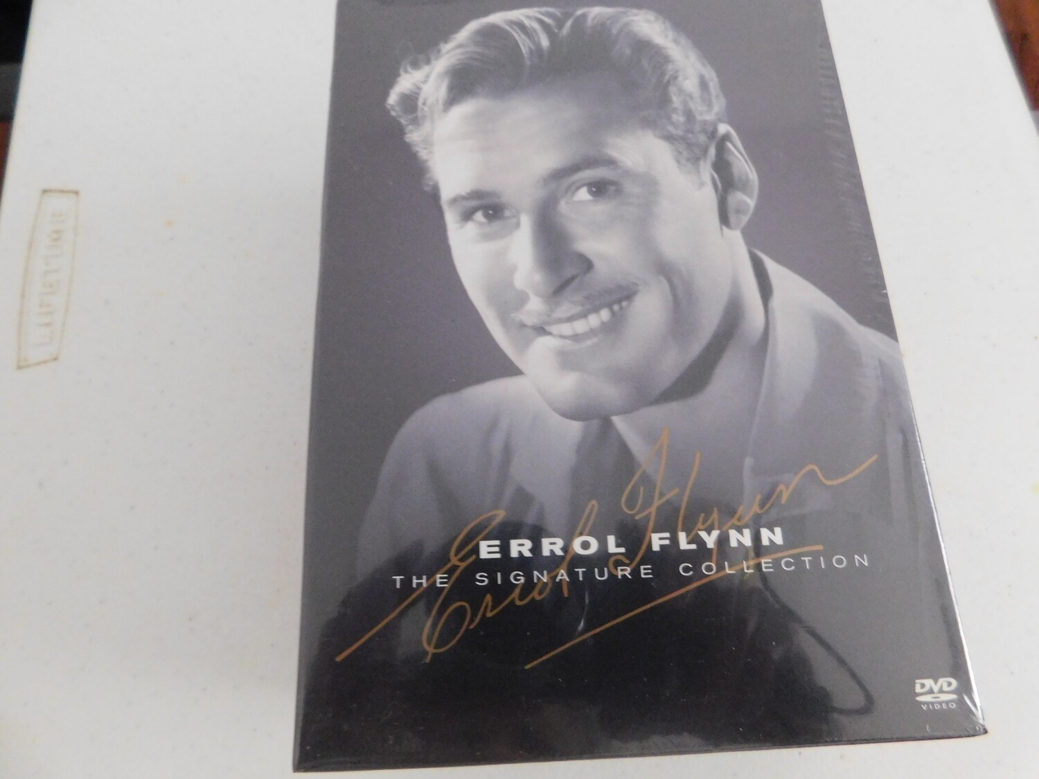Errol Flynn - The Signature Collection