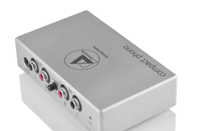 Clearaudio Phonovorstufe Compact Phono MM+MC Clearaudio Phonovorstufe Compact Phono MM+MC