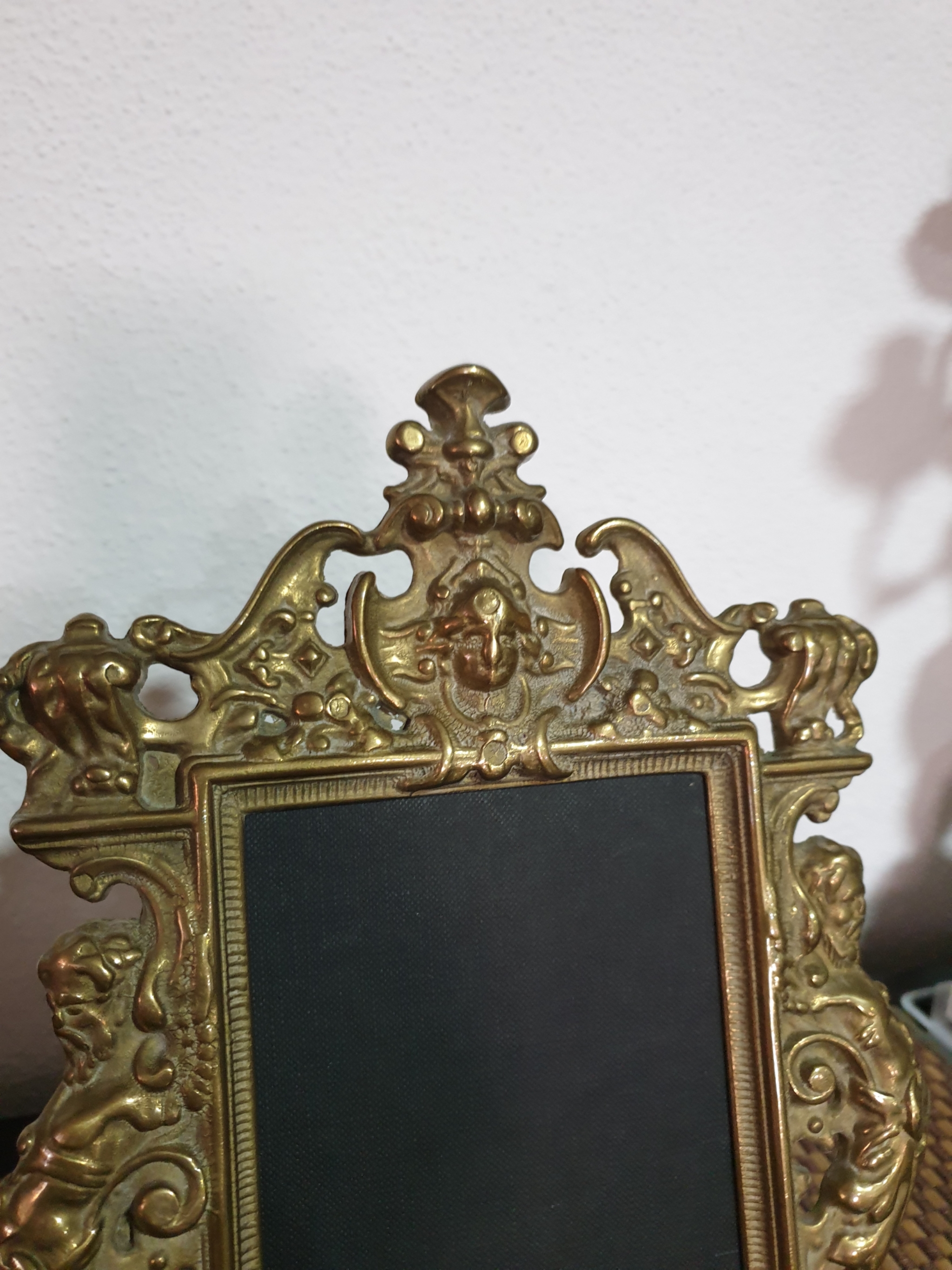 Antiguo Marco de bronce