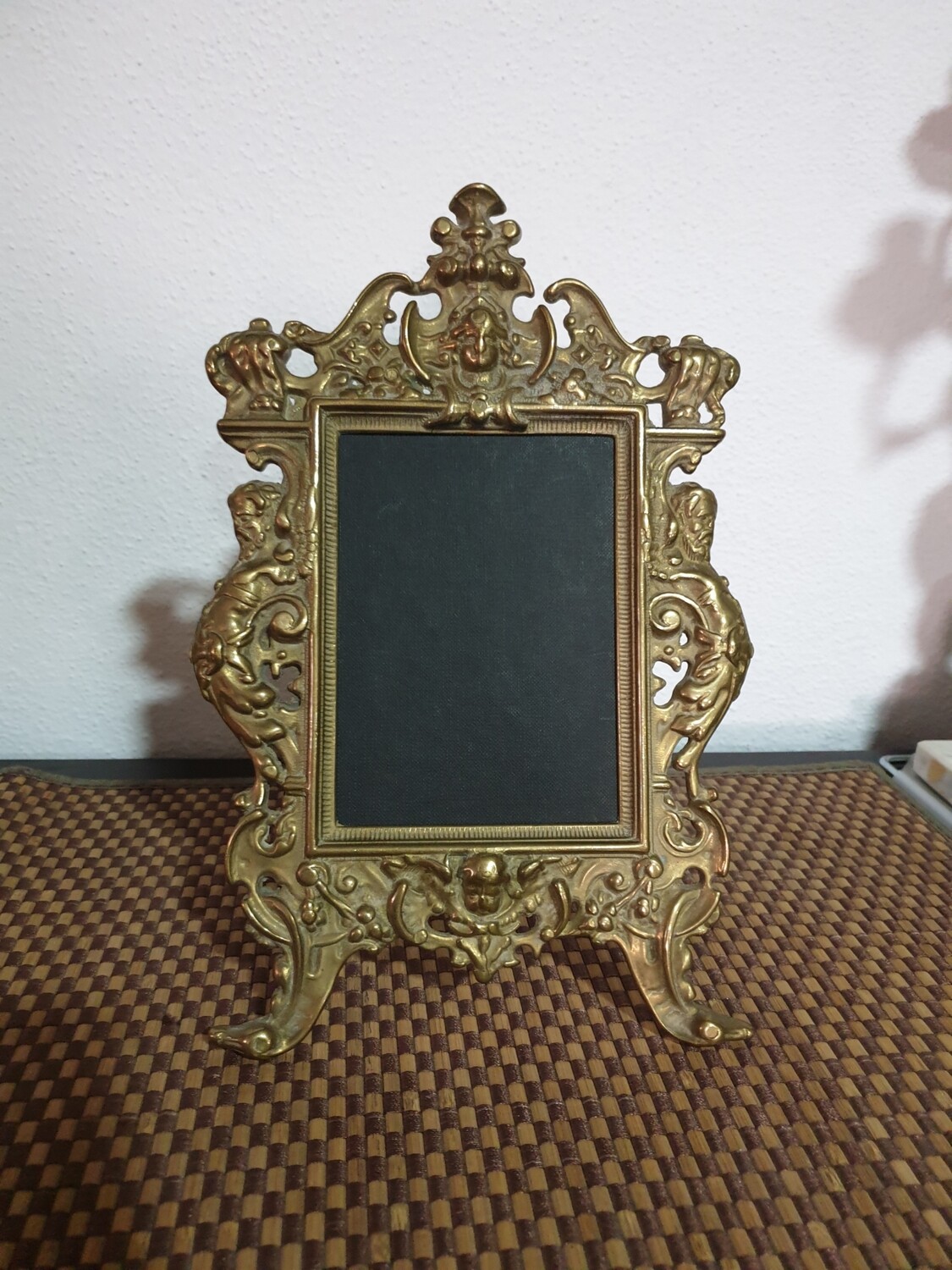 Antiguo Marco de bronce