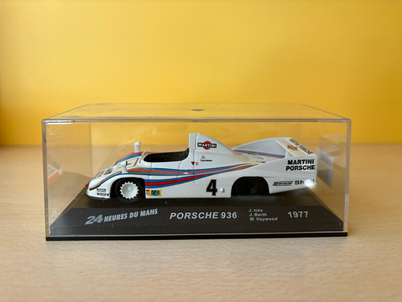 ​Miniatura Porsche 936 de 24 heures du mans de Le Mans
