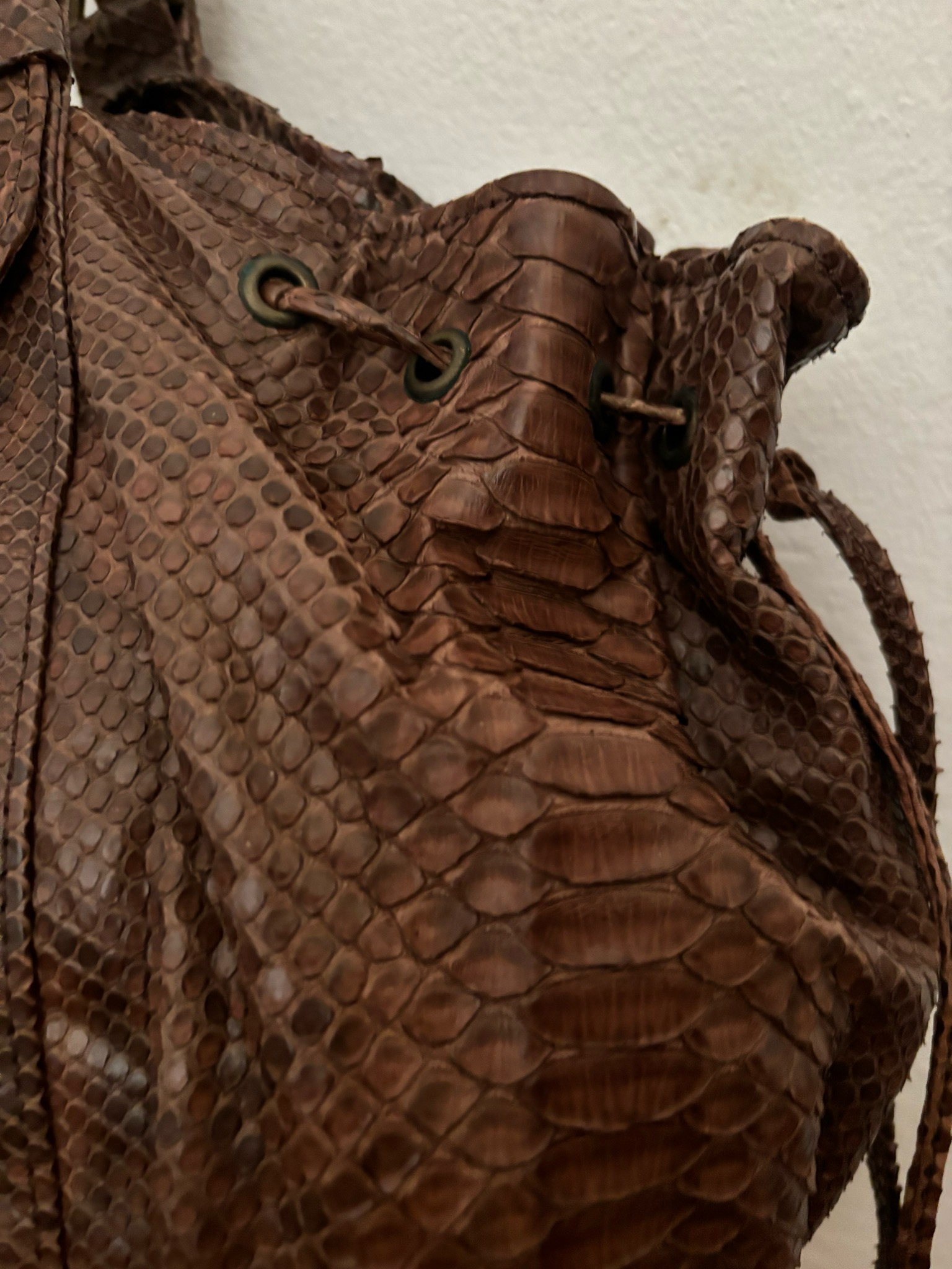Bolso de mano Gerard Darel de pie de pitón