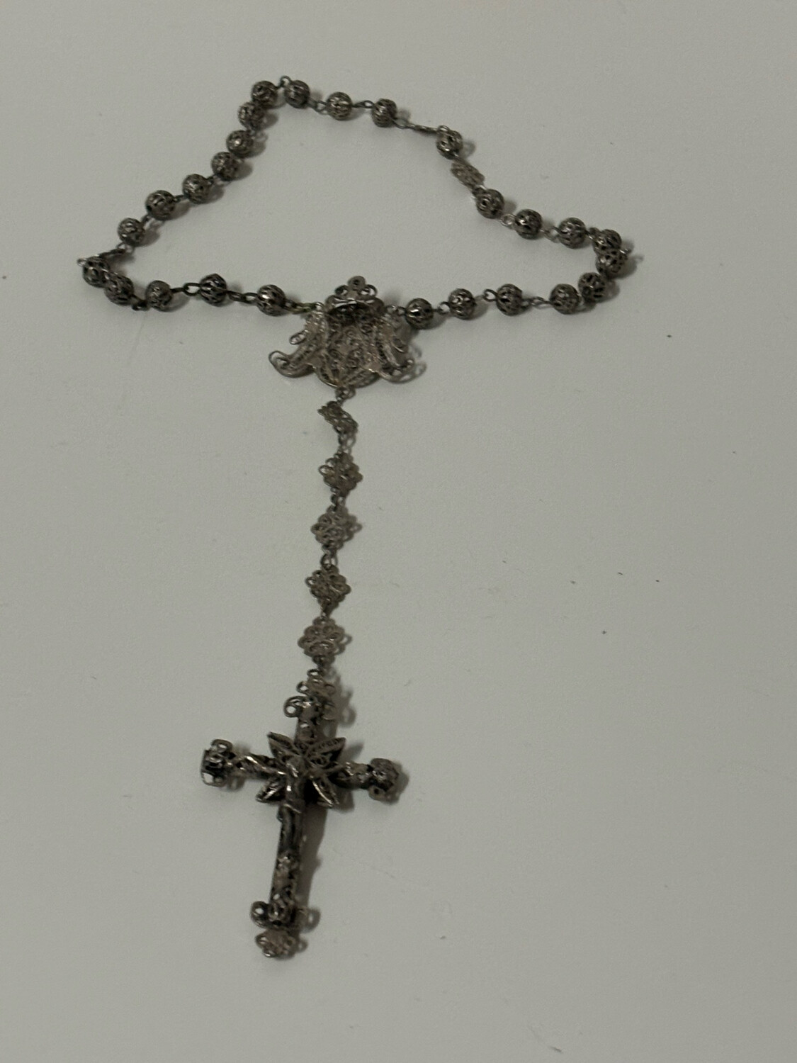 Rosario de orfebrería, plata antigua, siglo XIX