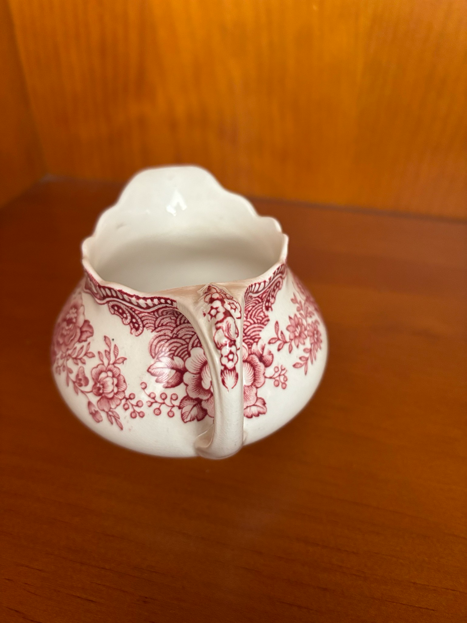 Lechera de porcelana Bristol ,Groun Ducal England
